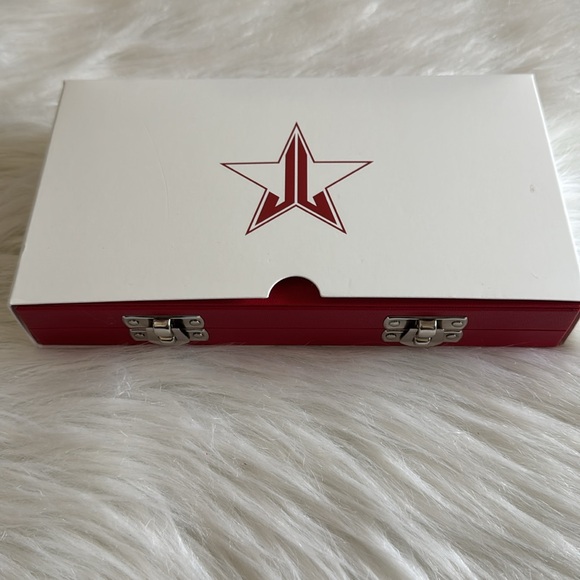 Jeffree Star Blood Sugar Palette - Picture 5 of 15